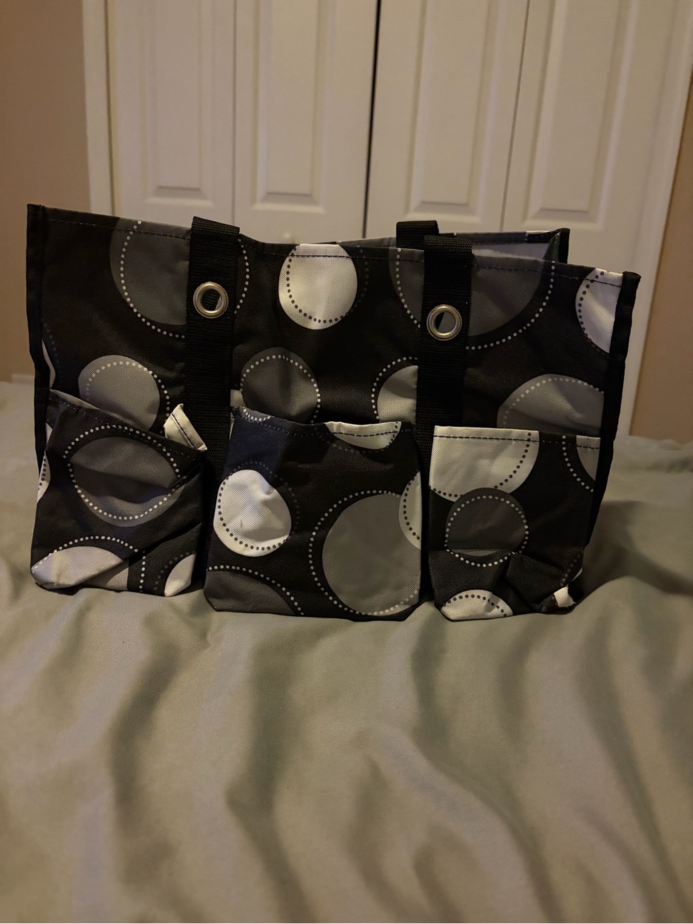 thirty-one Black and Gray Circle Pattern Tote